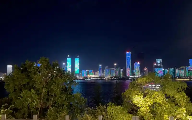 南昌·一江两岸