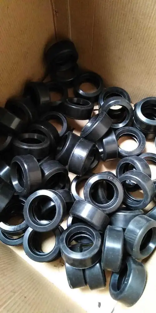 定做橡胶橡胶制品加工硅胶定制减震密封圈胶塞套帽密封件