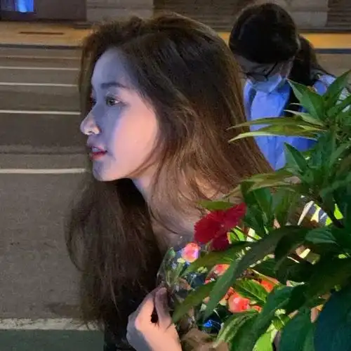 有没有一眼惊艳到的女生头像? - 知乎