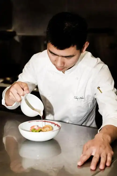 作为一位江苏连云港人,周松竹一直难以忘怀家乡的味道