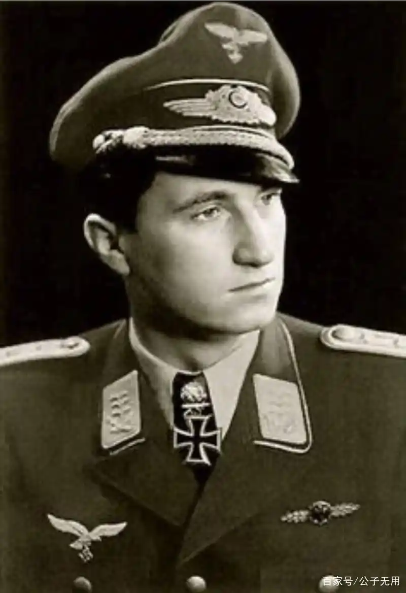 详解二战德国空军军官军衔,实物照片解读,从空军少尉到帝国元帅