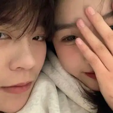 情侣头像一男一女分开两张可爱 唯美情侣高清微信头像图片大全_情侣