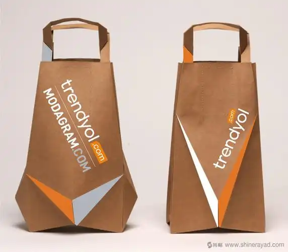 bloomingdales棕色纸袋子创意包装设计-上海包装设计公司