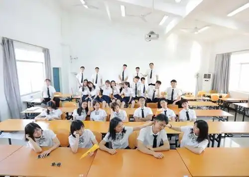 我们毕业啦用50张最美毕业照把青春寄给你