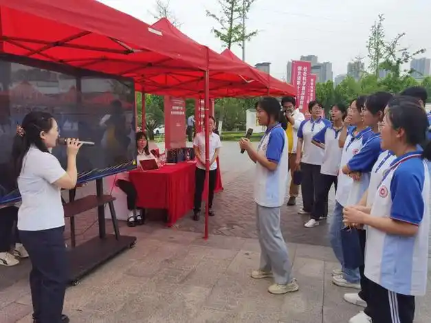 活动后,赵凌云一行还实地调研了阳新一中阳