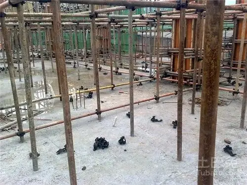 扫地杆设置要求及作用