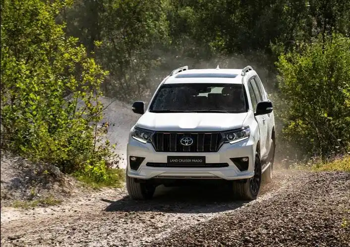 丰田普拉多限量版发布!黑色套件 2.8t发动机,配置升级_太平洋号