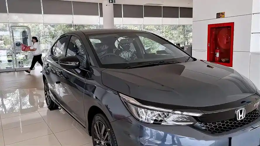 2021款本田锋范rs到店实拍,太漂亮了!