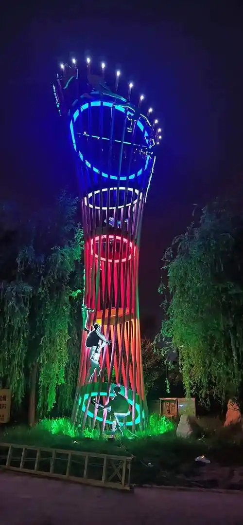 户外玻璃钢美陈景观雕塑创意灯光小品设计