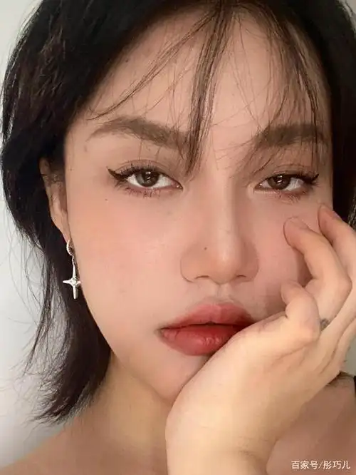日常轻欧美妆|野生挑眉教程