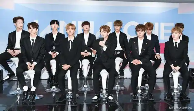 produce202出道的wanna one,是我在三个团中比较熟悉的了,成绩我就不