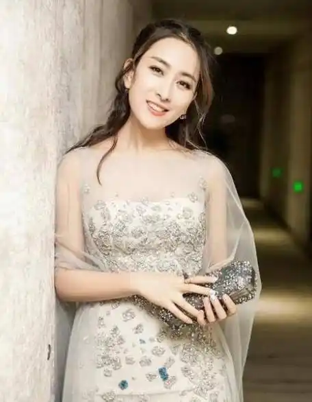 40岁马苏真人长啥样?