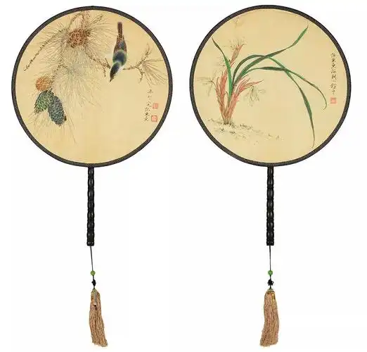 这组花鸟团扇精美