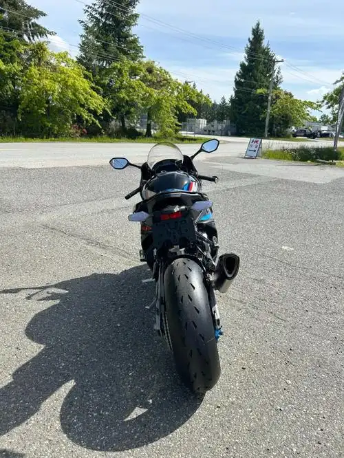 bmw m1000rr 雷霆版来了_风行雷霆社区_易车社区