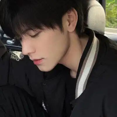 耐看又很撩人的帅气男生气质头像一眼万年的真人男生很好看的头