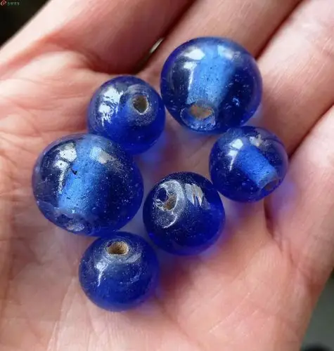 清代琉璃珠六枚