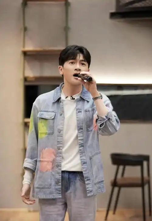 苏有朋这张嘴怎么没长我身上,又敢说又有梗,真是娱乐圈人间清醒