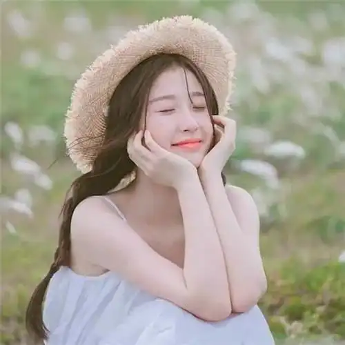 独一无二唯美的女生图片头像 高清好看唯美独特好看的头像图片女_女生