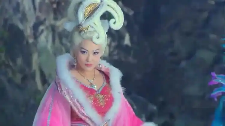 封神英雄榜:胡仙儿吃下猫精本命丹,她居然大叫起来