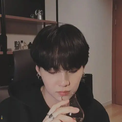 闵玧其 头像 bts防弹少年团