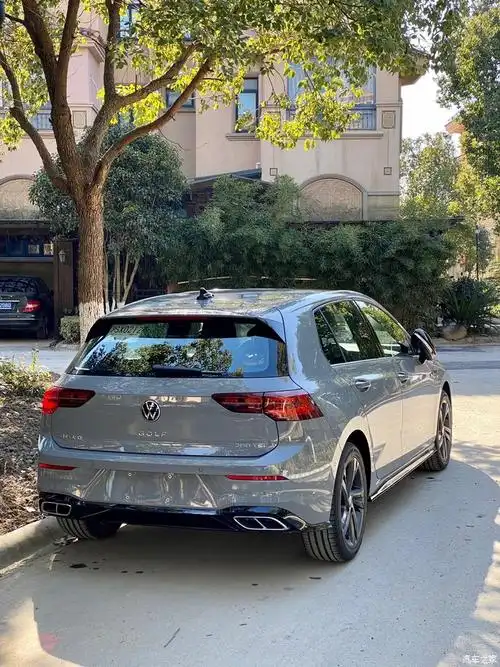 高尔夫8rline月岩灰提车感受