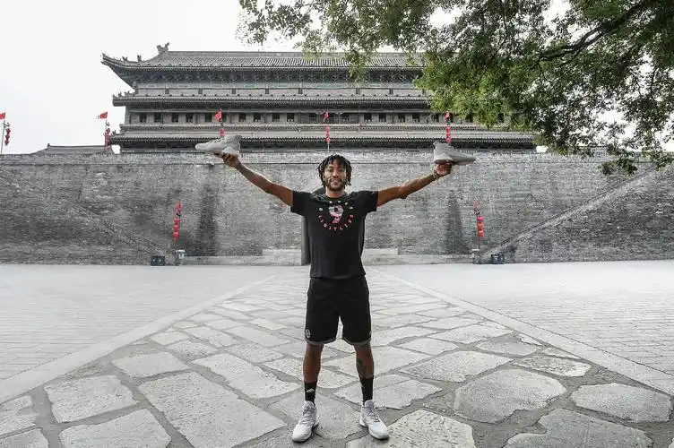 罗斯中国行西安站