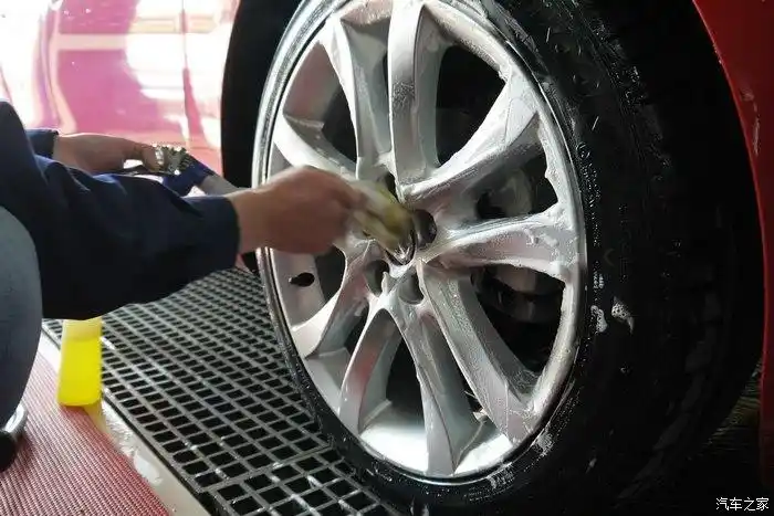 魂动红阿特兹漆面护理90张图详尽纪实