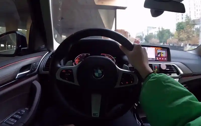 宝马x3开车日常