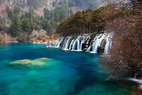 盘点国内十大冬季旅游胜地 哈尔滨长白山等入选