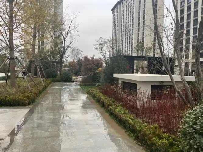 康养小灌木 环境超好 小高层 一梯两户 总高11,颐和雅园-保定58同城