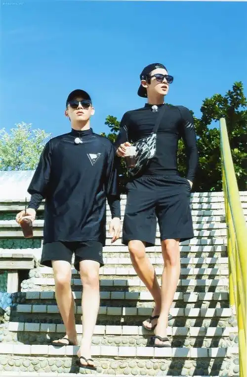 朴灿烈这个身材我爱了