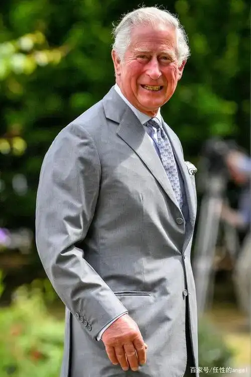 查尔斯王子被誉为时尚偶像,盼不到王位,醉心于花卉