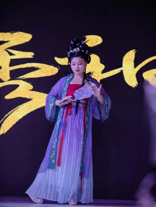 汉服集美万达走秀