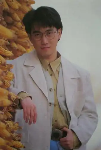 小刚:一个名叫"周传雄"的"过气"宝藏男歌手