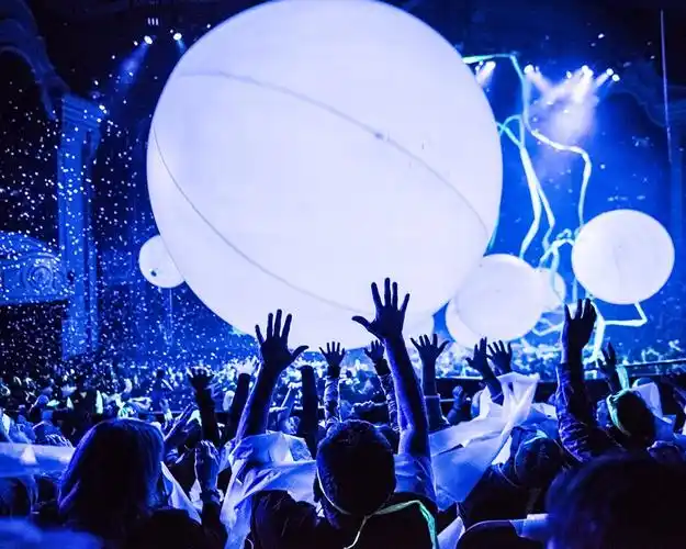 64-125美元不等(酒店官网购票,有机会买到折扣票)说起拉斯维加斯的秀