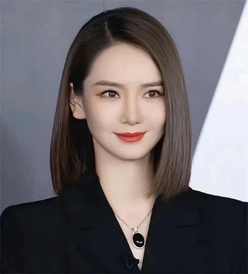 被人夸到爆的发型 干练气质齐肩直发_直发发型 - 美发站