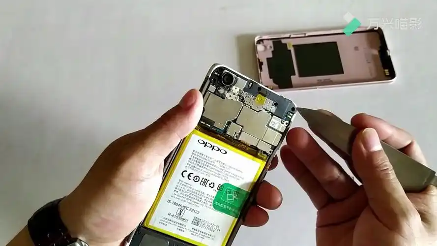 oppoa37m手机拆解