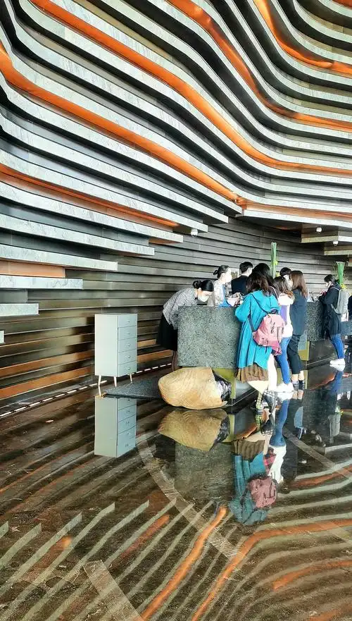 上海佘山世茂洲际酒店(深坑酒店)