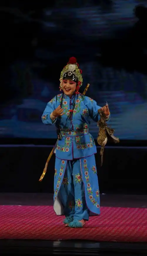 上党落子杨七娘在潞州剧院上演