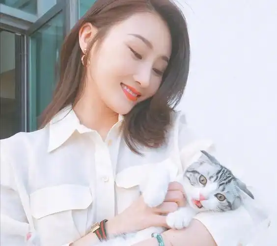 67林鹏个人资料(和成龙大哥多次合作的女演员林鹏)_塔后网