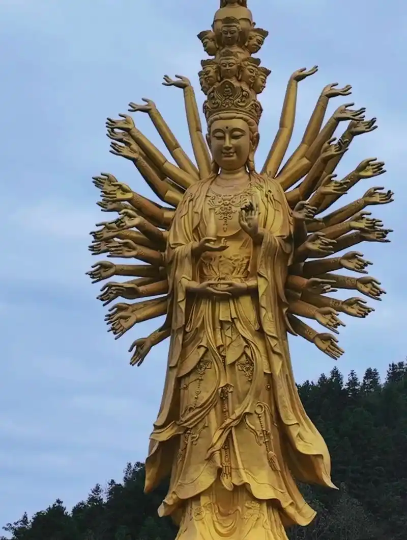 千手观音菩萨:慈悲为怀,智慧无边的圣像