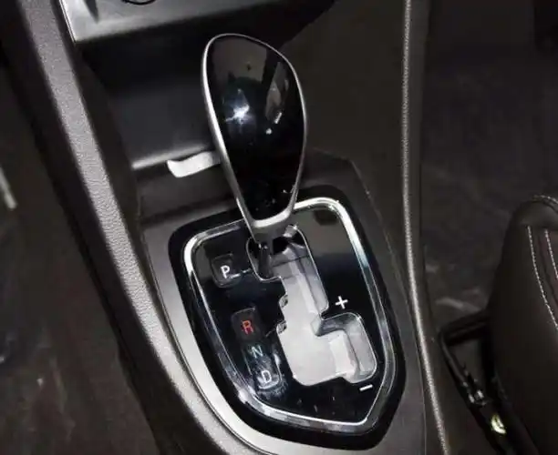 自动挡车上,档位部分的" ""-"是啥意思?很多司机不太清楚