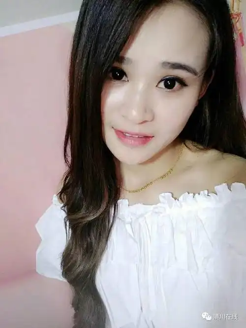 【潢川微封面】第277期:蔡婷婷 25岁长发美女,还是单身哟>