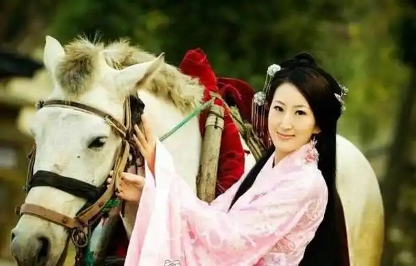 强大起来以后的鲜卑族开始野心勃勃,竟然不断的入侵中原,西晋的时候