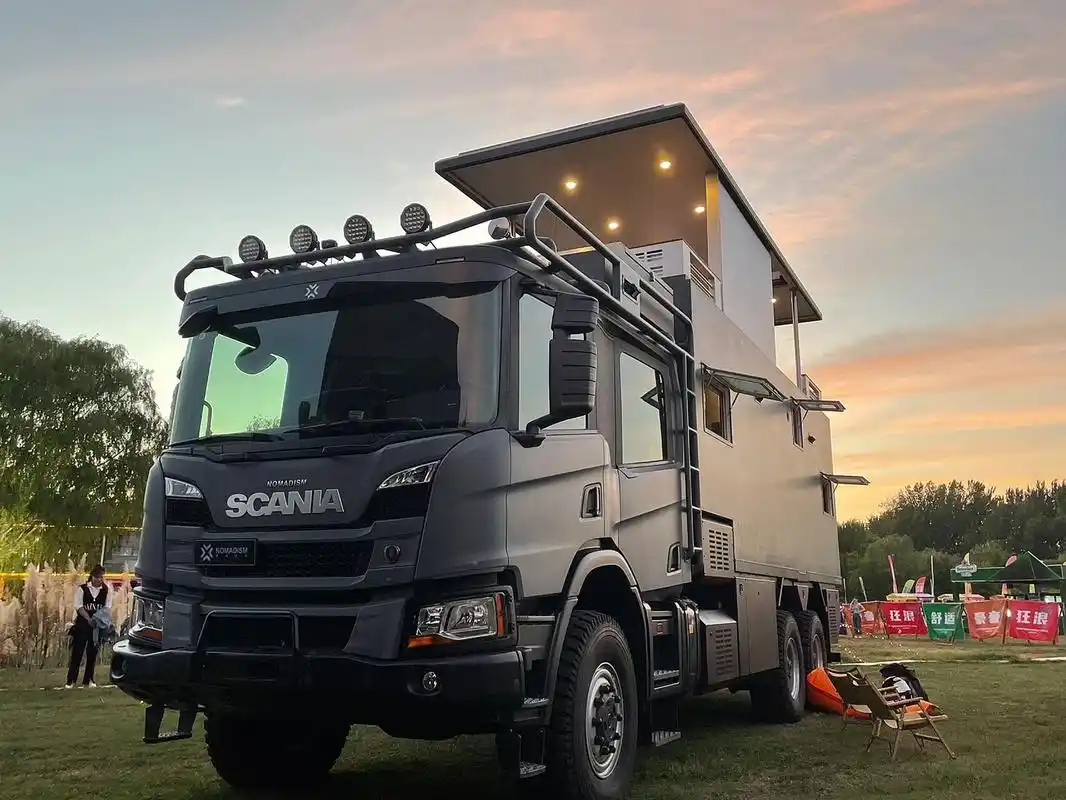 霸气越野房车与自然的碰撞诺马迪森越野房车 乌尼莫克 越野房车