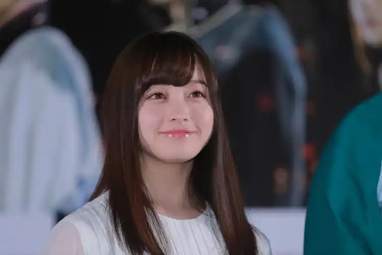 日本演员桥本环奈确诊新冠肺炎主演舞台剧千与千寻停演