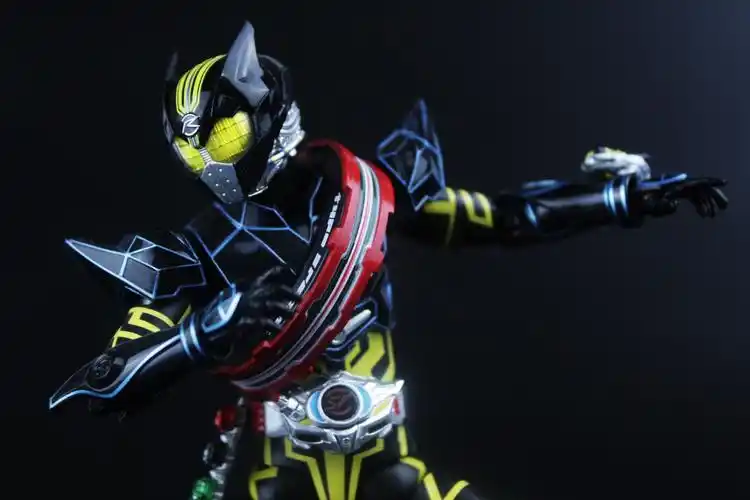 figuarts 剧场版 假面骑士驰骑: surprise future 假面骑士驰骑 特殊