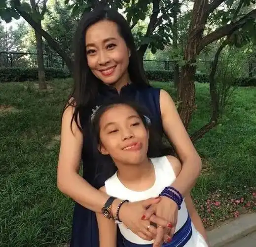 吕一丁:我这辈子最正确的选择,就是娶了普通妻子