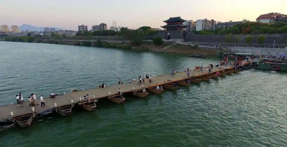 江西不为人知的古桥:在水上漂了800多年,已成赣州骄傲_浮桥_历史_古代