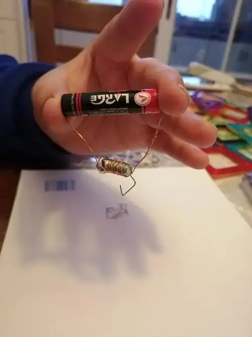 科学课 关于电磁铁的实验  我成功啦